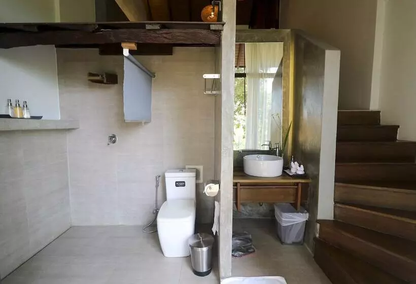 Hotelli Rabbiz Hill Resort