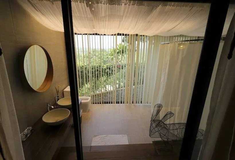 Hotelli Rabbiz Hill Resort