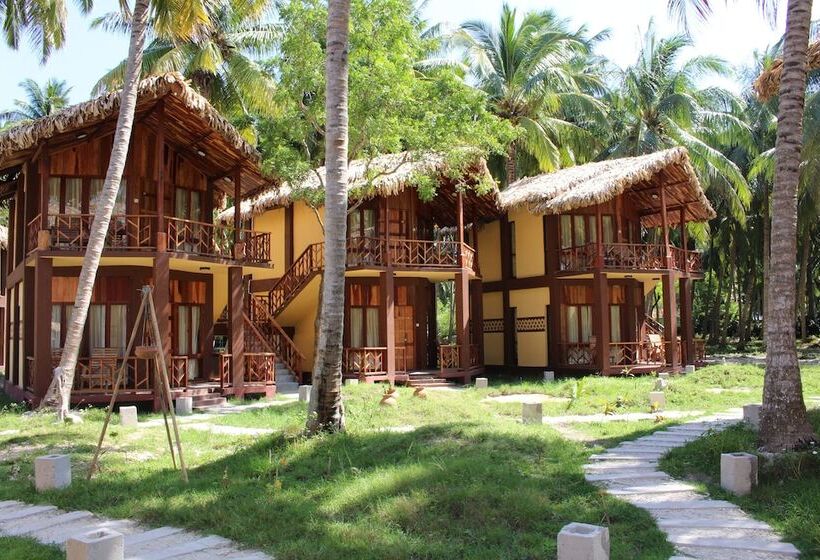 هتل Silver Sand Neil