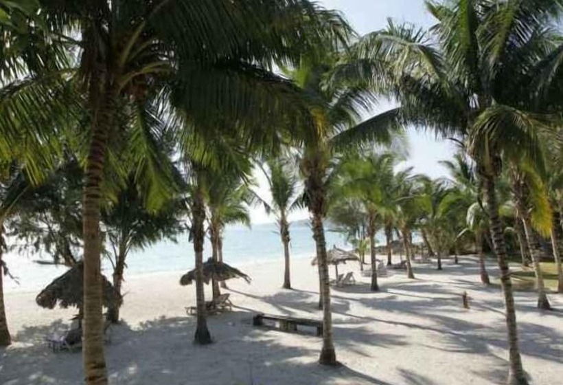 هتل Silver Sand Neil