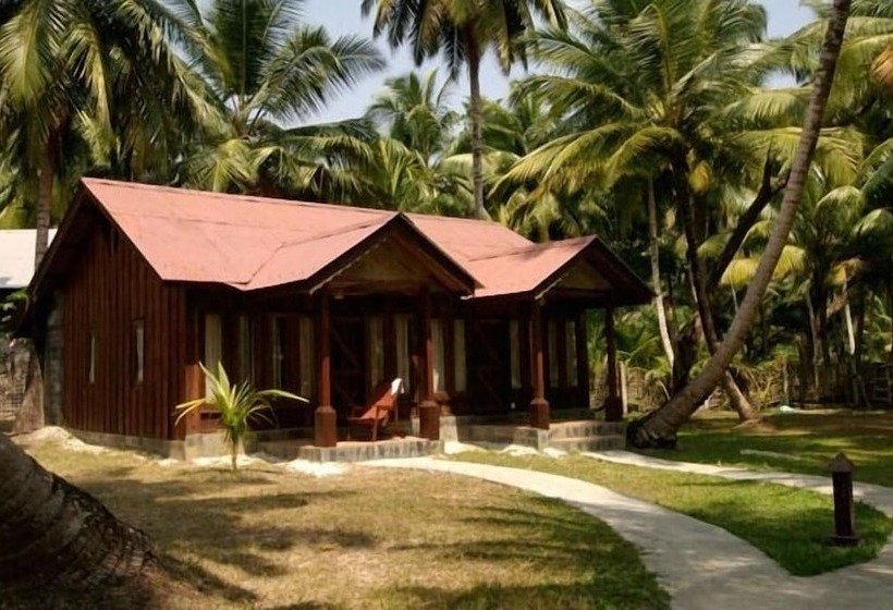 هتل Silver Sand Neil