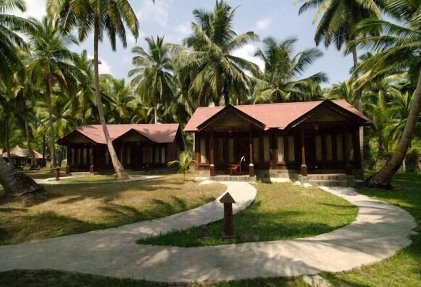 هتل Silver Sand Neil