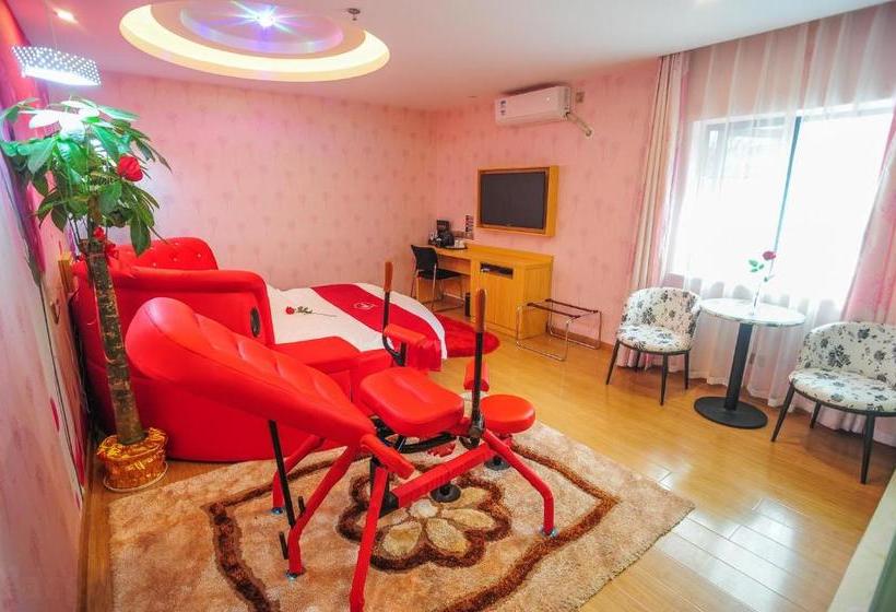 Thank Inn Chain Hotel Hunan Changsha Furong District Railway Station