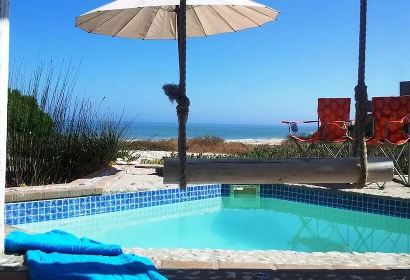 Majatalo Absolute Beach