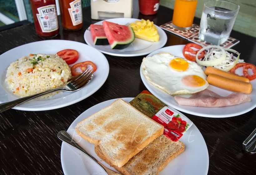 پانسیون Hop On Phuket