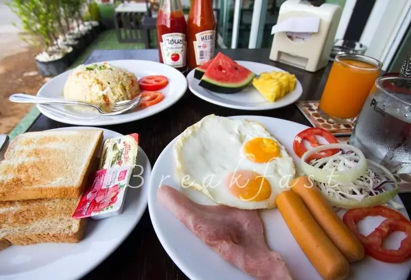 ペンション Hop On Phuket