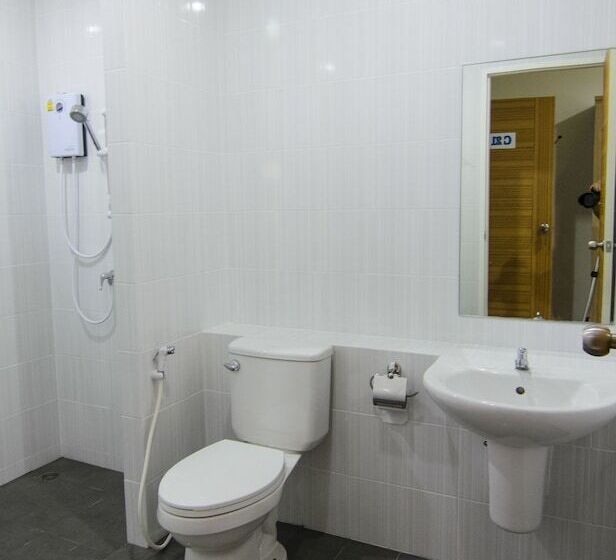 پانسیون Hop On Phuket