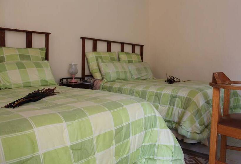 Pension Mohlongwafatshe Guest House