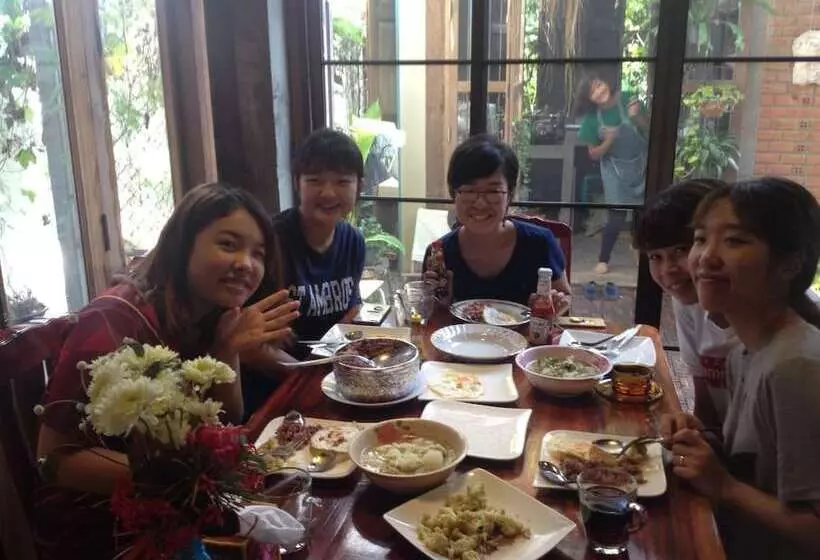 Baan Somlim Homestay   Hostel