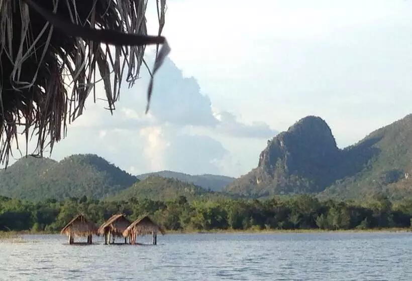 Baan Somlim Homestay   Hostel