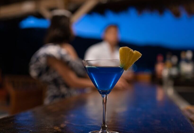 민박 Granada Beach Resort  Adults Only