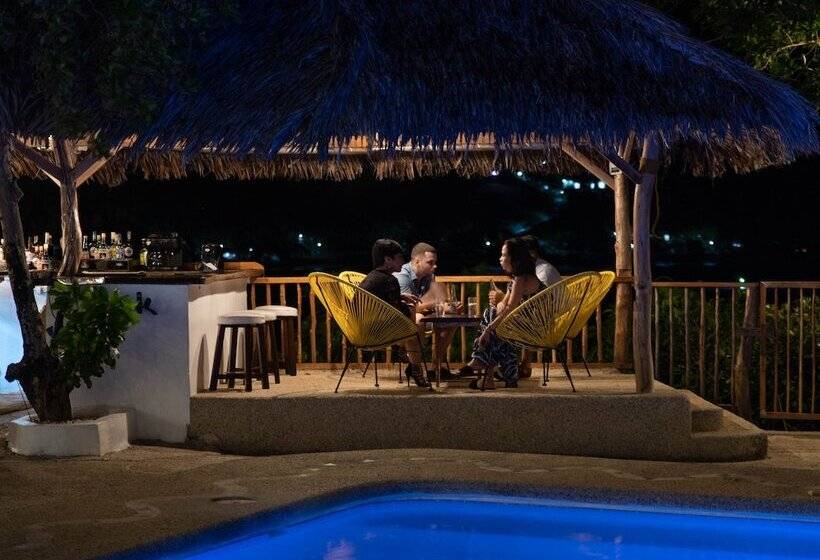 민박 Granada Beach Resort  Adults Only