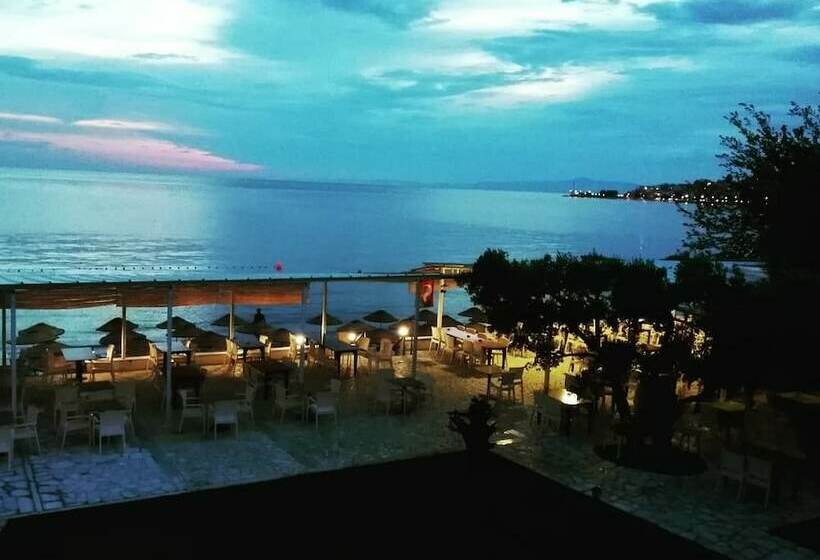 住宿加早餐  Mermer Beach