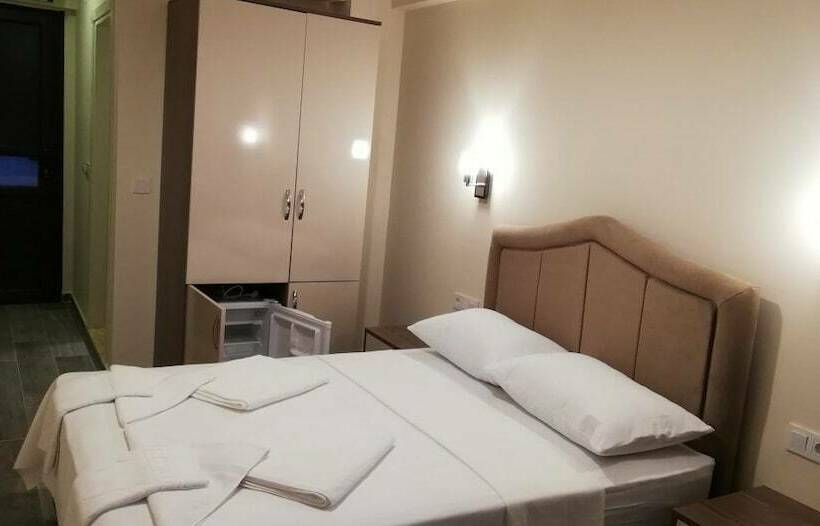 住宿加早餐  Mermer Beach