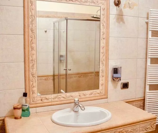 Aamiaismajoitus (B&B) Villa Ulivi