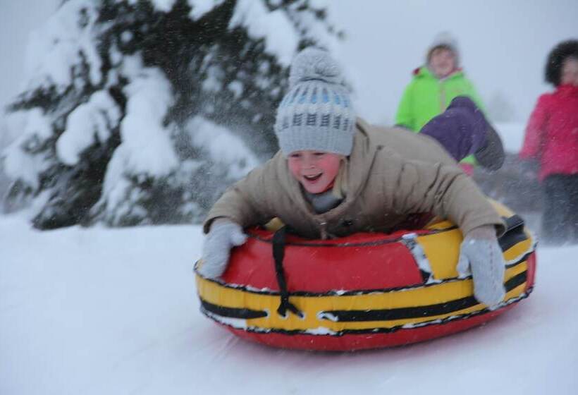 Forest Hotel Golubino