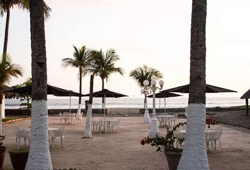 Hotelli Arista Bugambilias