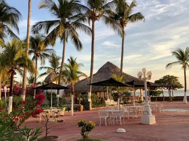 Hotelli Arista Bugambilias