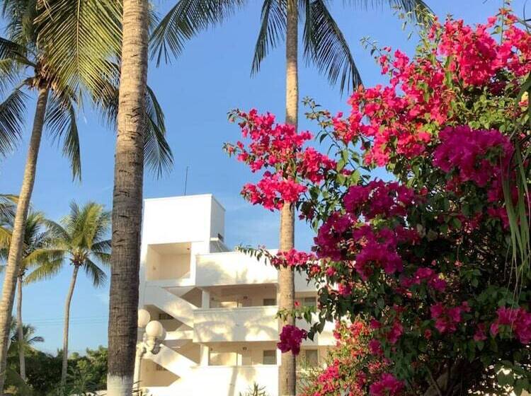 호텔 Arista Bugambilias