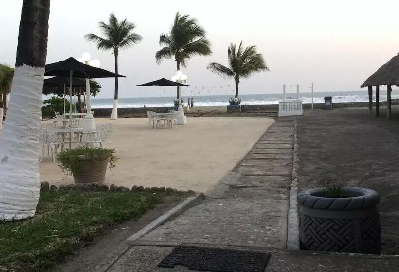 Hotelli Arista Bugambilias