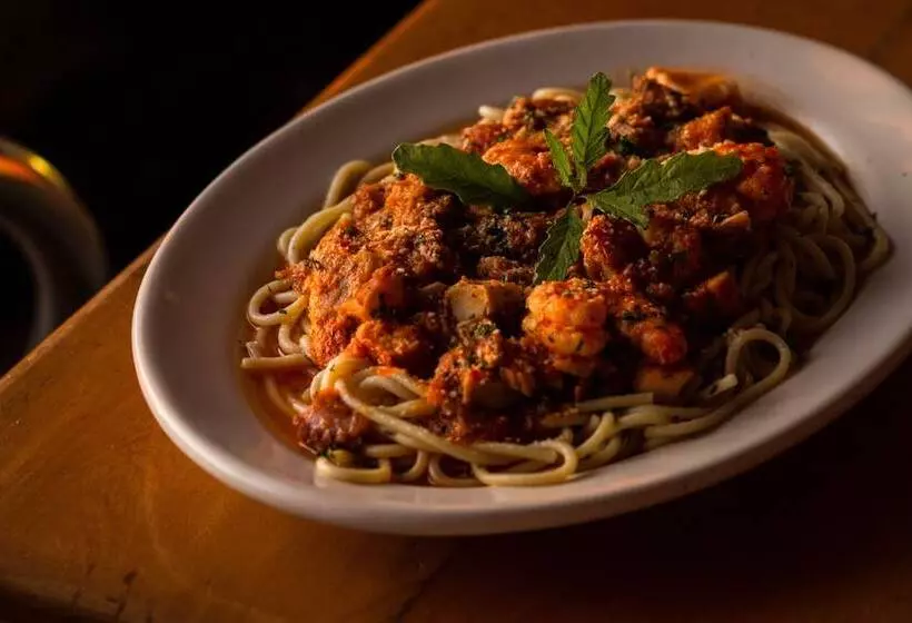 Hotelli Arista Bugambilias