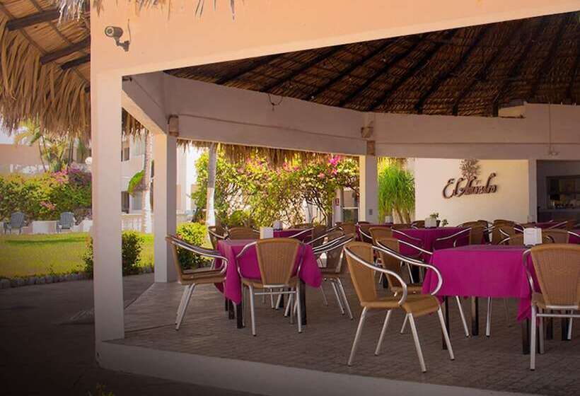 호텔 Arista Bugambilias