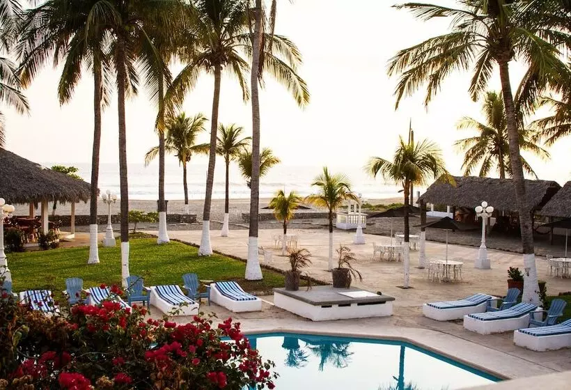 Hotelli Arista Bugambilias