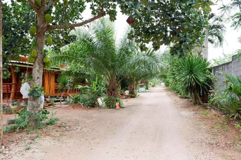 Hotelli Baansuan Resort