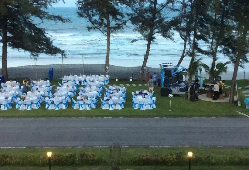 ホテル Greenseaviewresort Bangsaphan