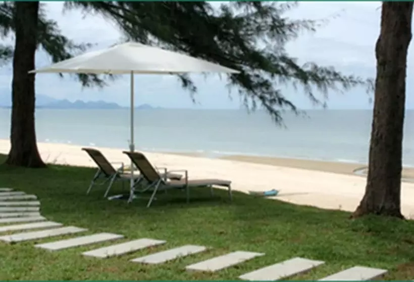 ホテル Greenseaviewresort Bangsaphan