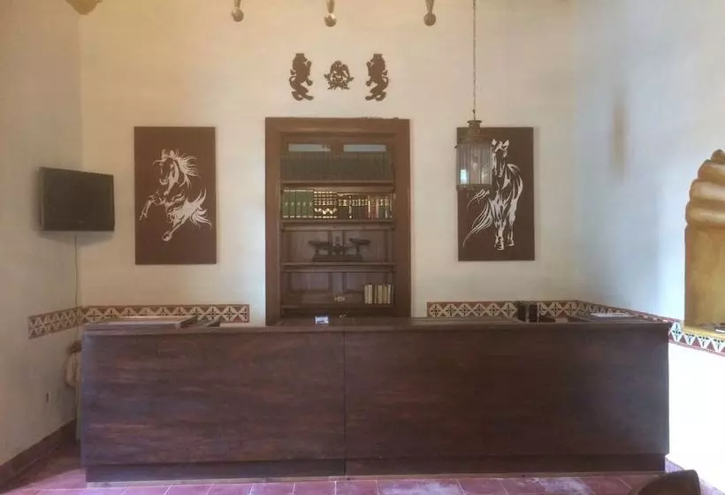ホテル Hacienda Calichar