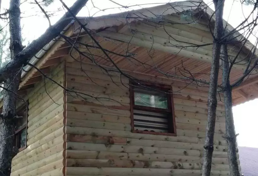 Hotelli Mengen Cam Pinari Doga Evleri & Restaurant