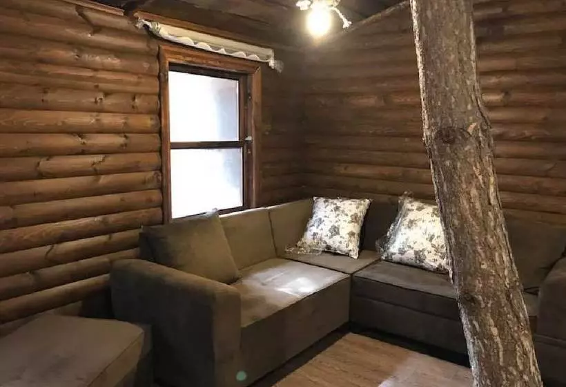 Hotelli Mengen Cam Pinari Doga Evleri & Restaurant