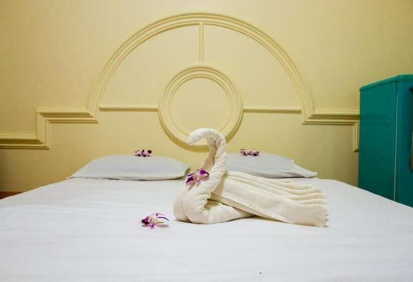 酒店 Ratchapreuk Resort