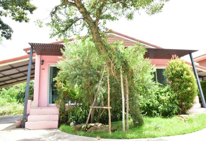 בית מלון כפרי Sinatara Resort