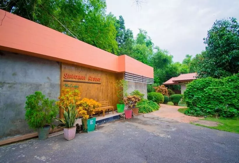 ホテル Sinatara Resort