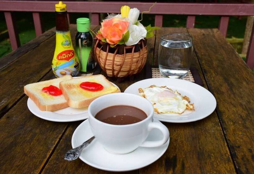 בית מלון כפרי Sinatara Resort