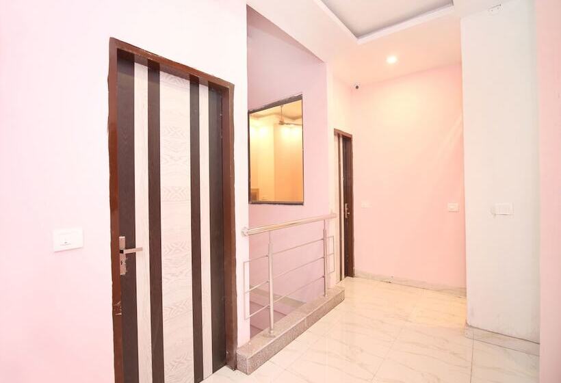 Hotel Skydeep By Oyo Rooms