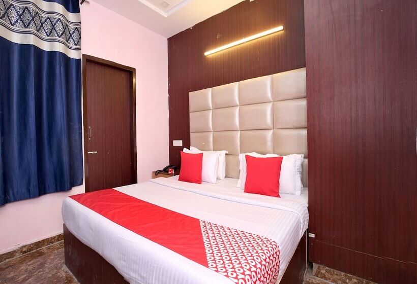 Hotel Skydeep By Oyo Rooms