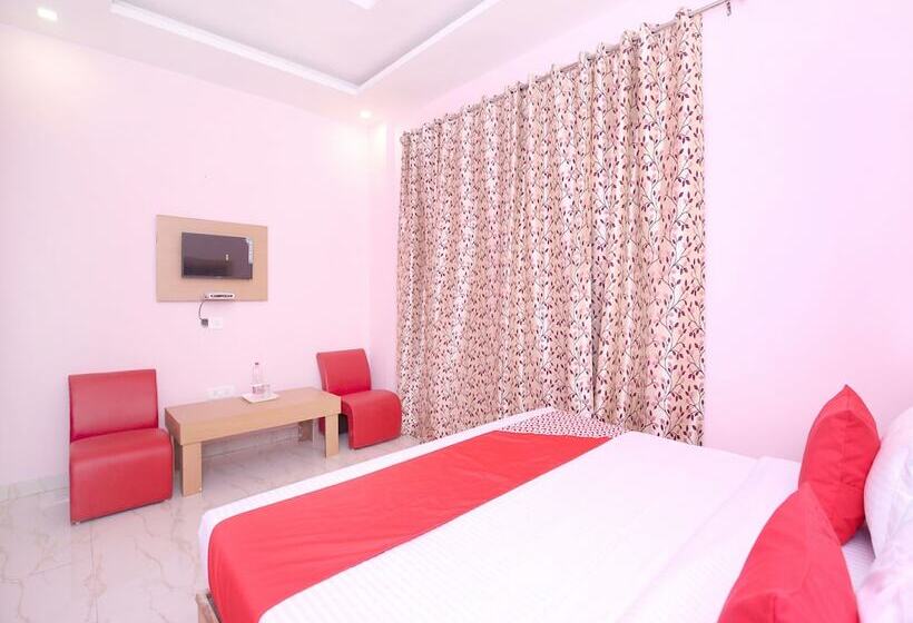 Hotel Skydeep By Oyo Rooms