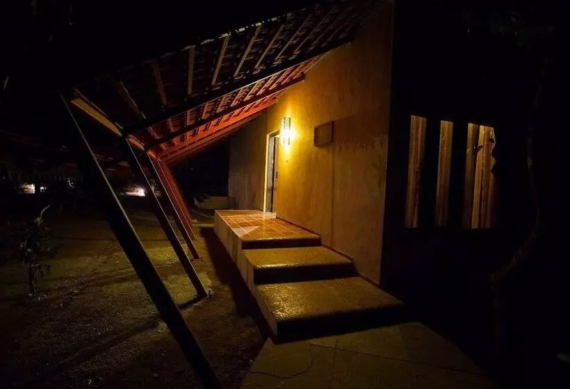 Hotelli Vannraj Resort And Spa