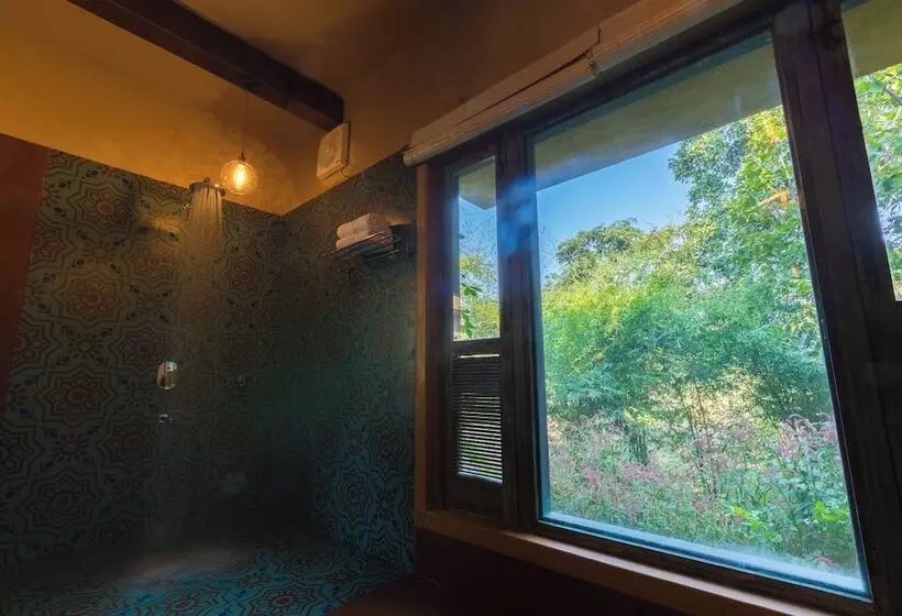 Hotelli Vannraj Resort And Spa
