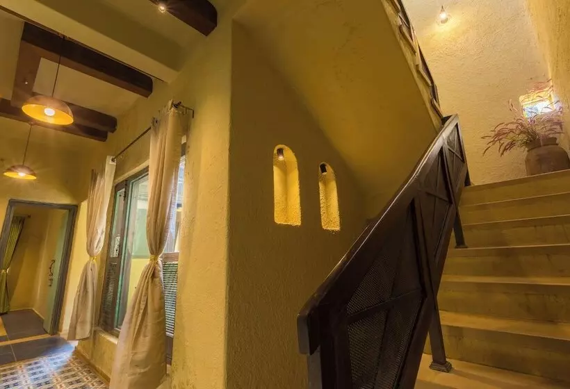 Hotelli Vannraj Resort And Spa