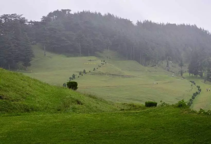 ホテル Winsum Hill