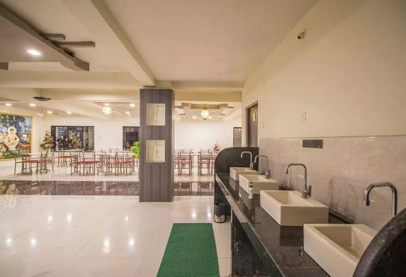 Hotelli Yogiraj Palace