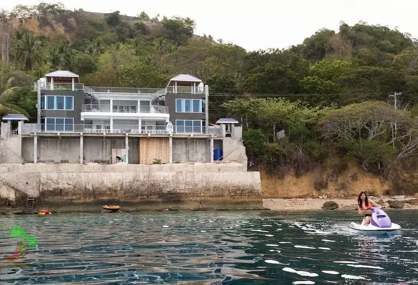 Jaynet Oceanview Resort