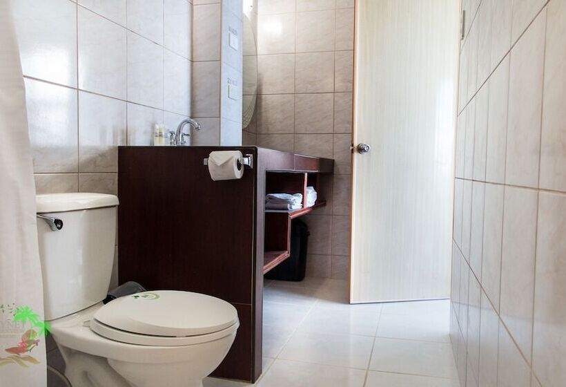 Jaynet Oceanview Resort