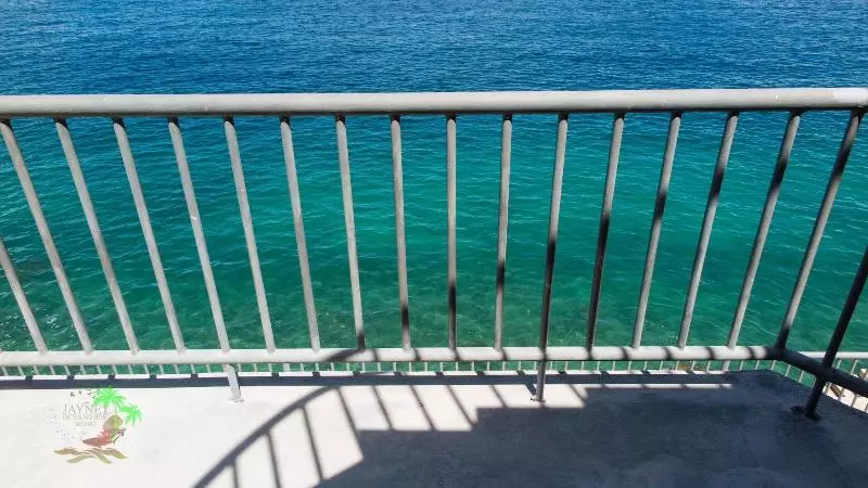 Jaynet Oceanview Resort