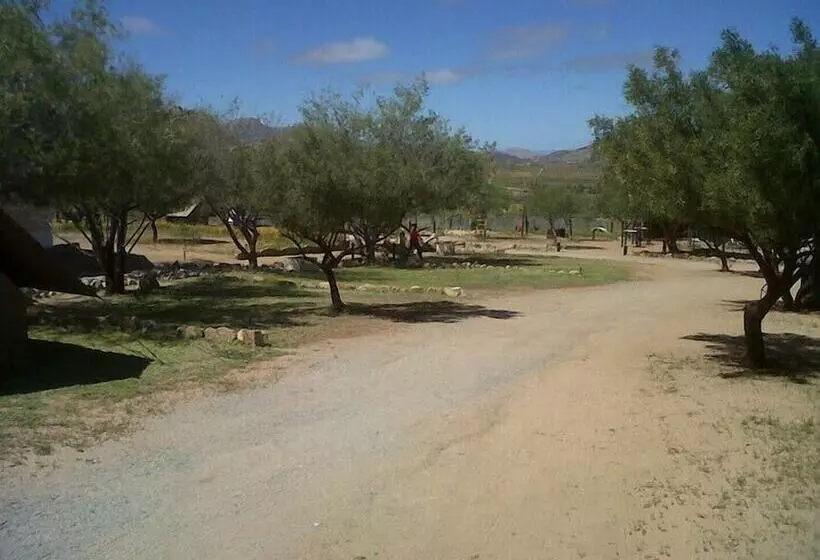 Namastat Lodge & Caravan Park