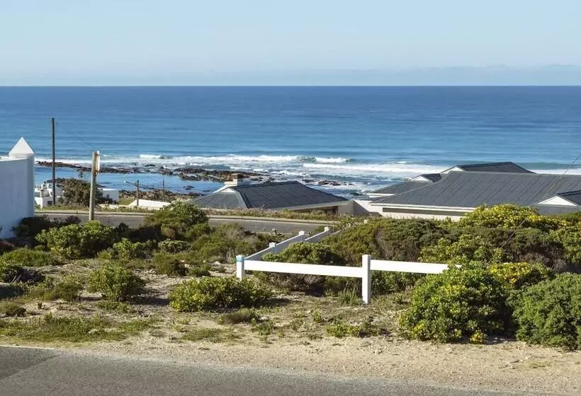 Oceanview B&b 85 Oceanview Drive